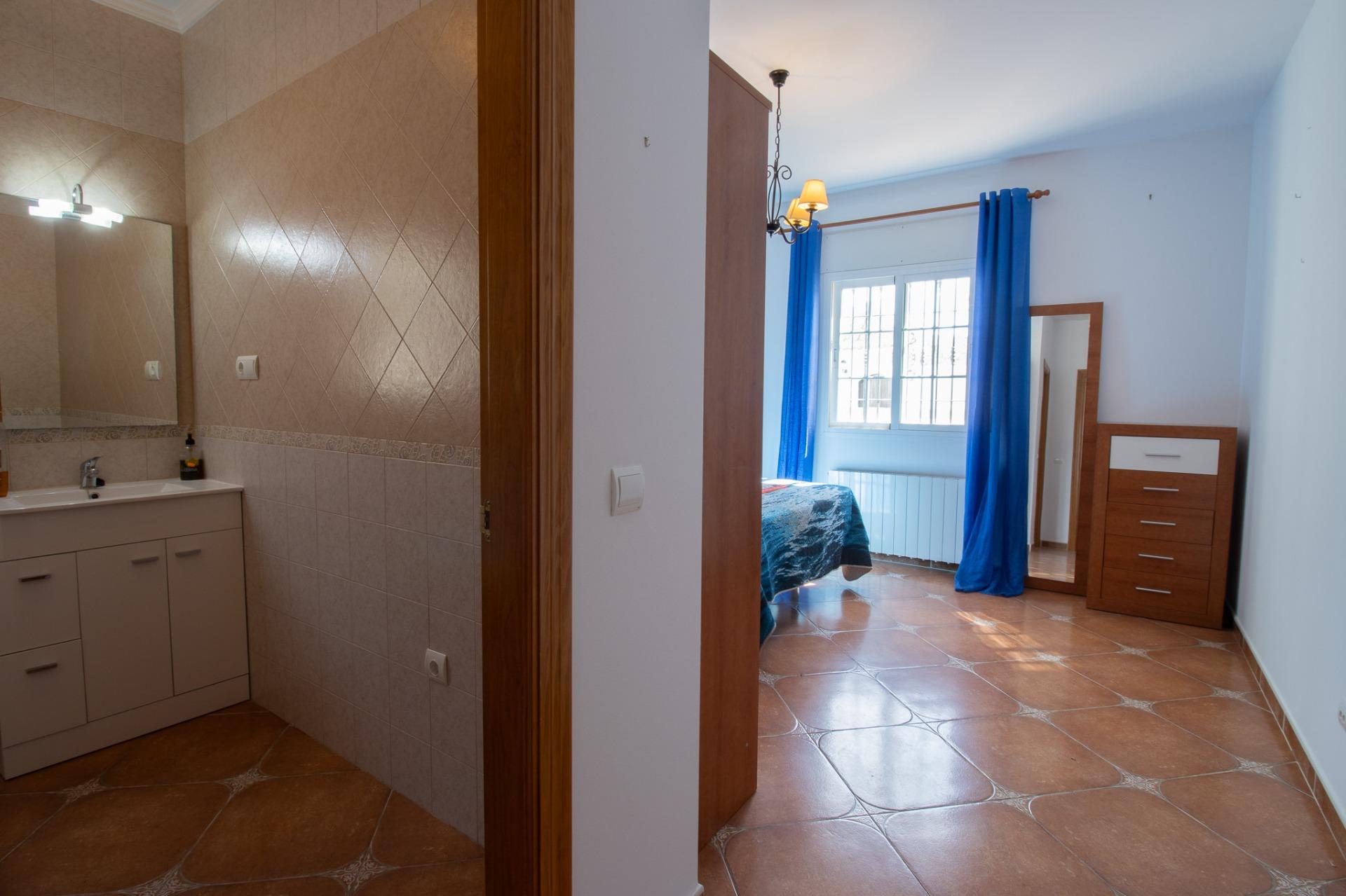 Cortijo Premium con Piscina, 3.500 m2 de Terreno Rústico y D - foto 21