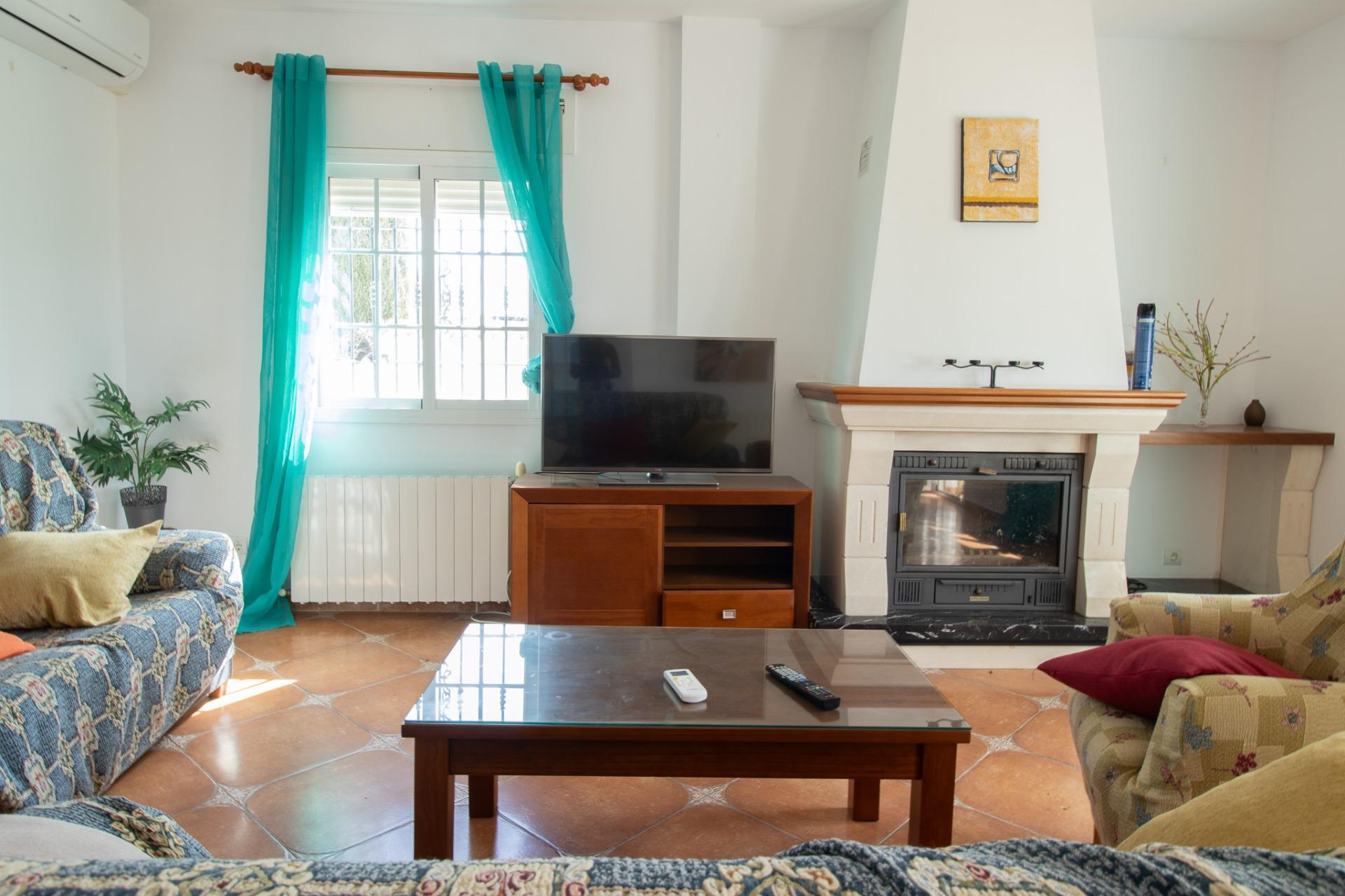 Cortijo Premium con Piscina, 3.500 m2 de Terreno Rústico y D - foto 31