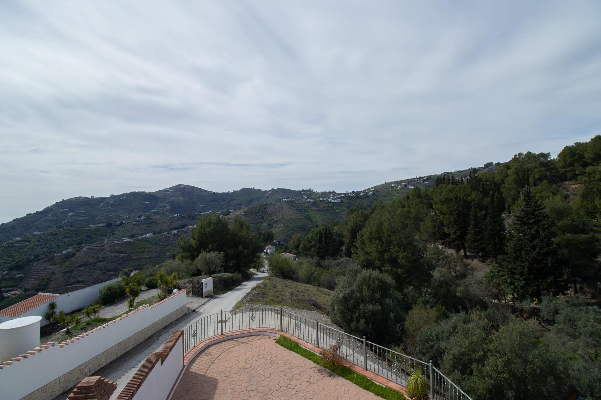 Cortijo Premium con Piscina, 3.500 m2 de Terreno Rústico y D - foto 38