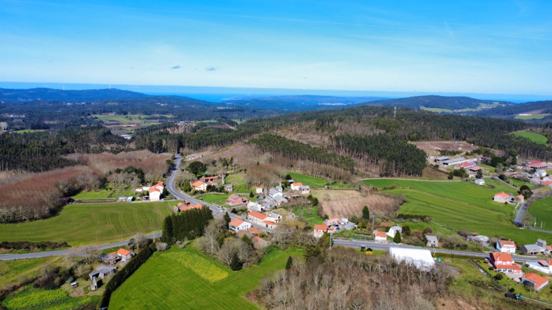 Casona señorial histórica en plena naturaleza – una joya arquitectónica en A Piolla.