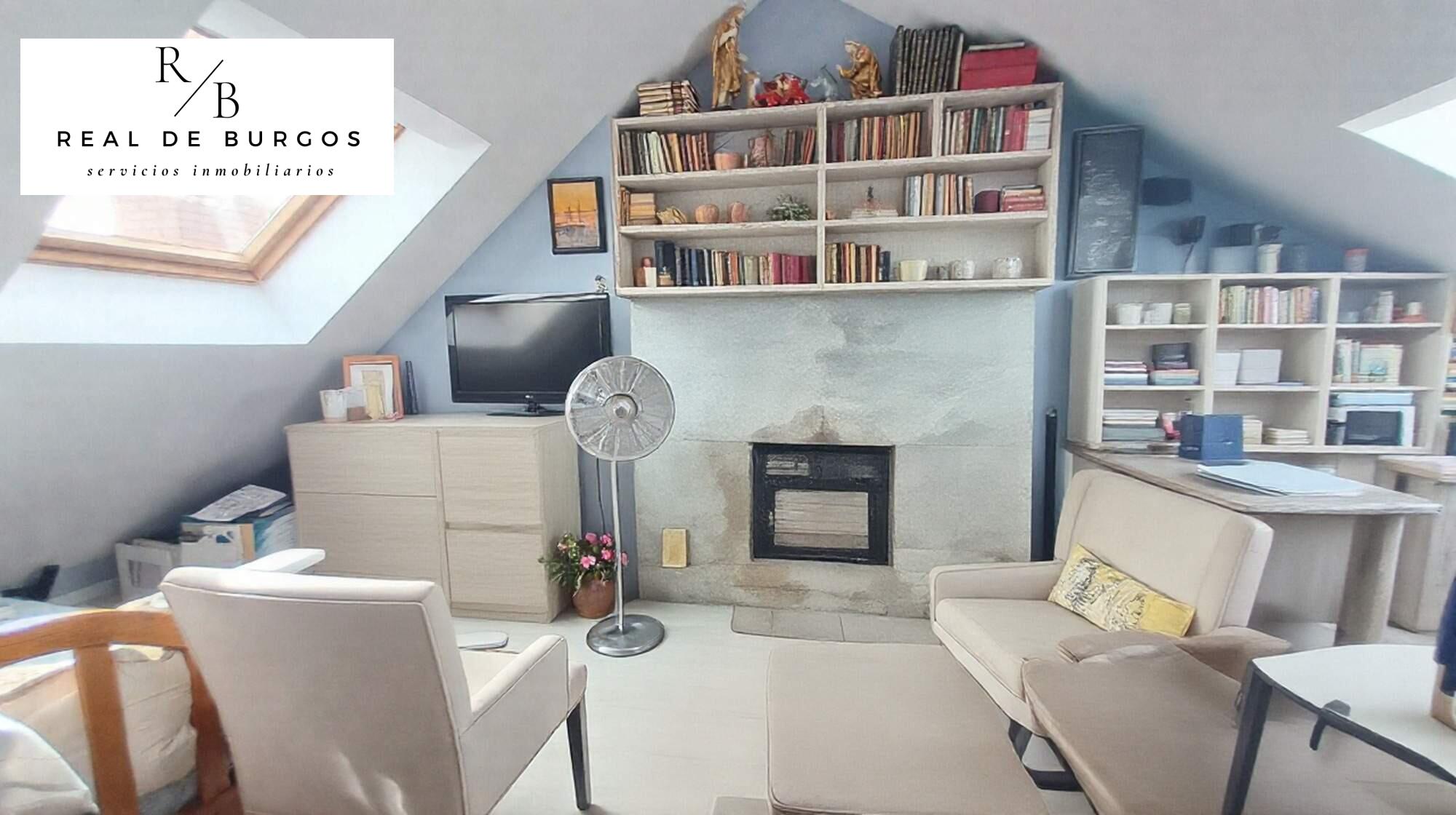 Venta de chalet adosado en Covaresa - foto 2