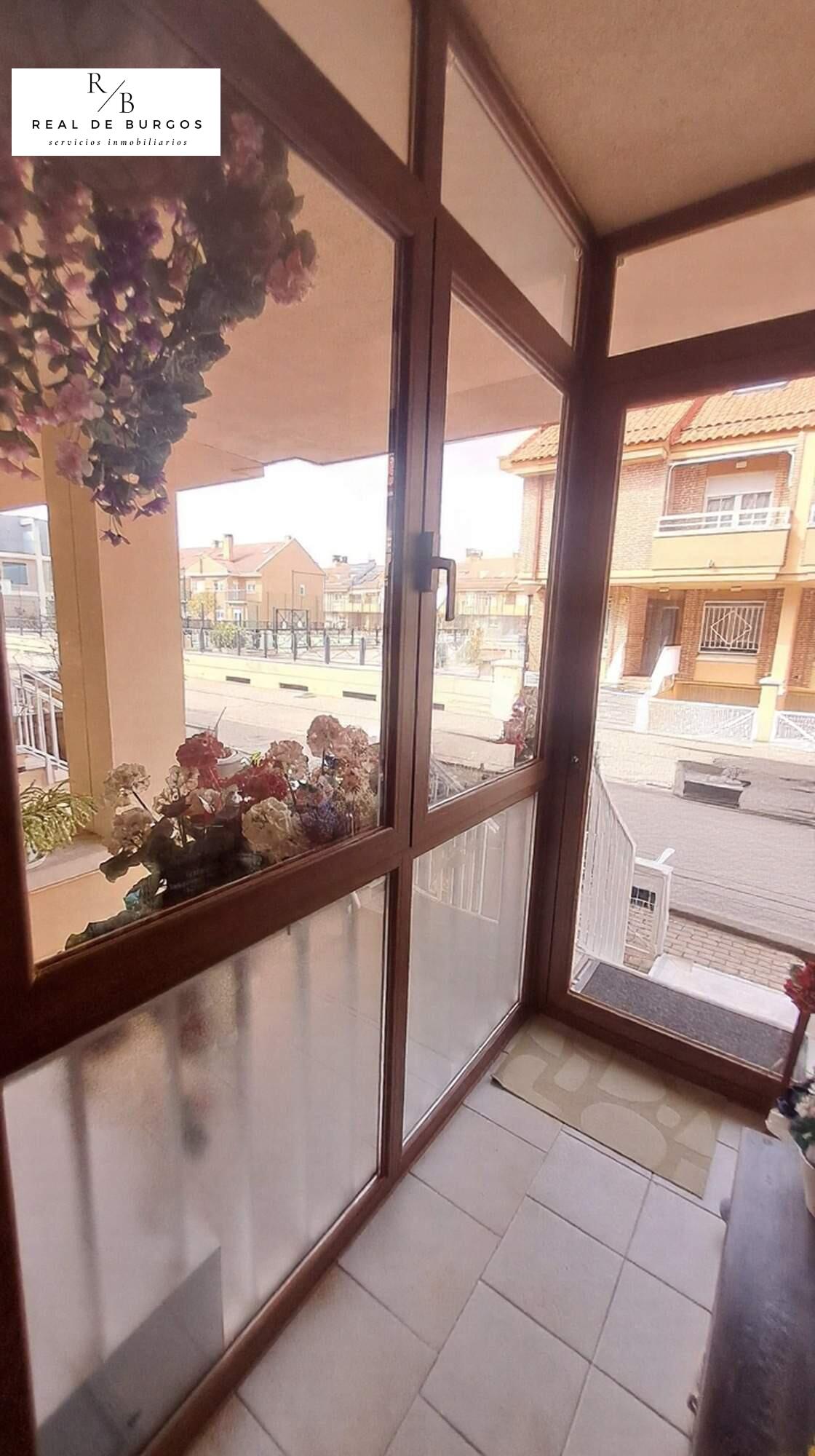 Venta de chalet adosado en Covaresa - foto 35