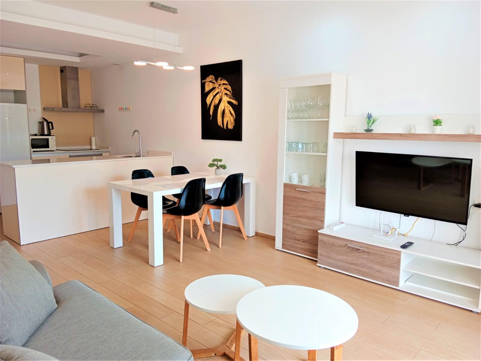 Apartamento con jardin en Gran Sol - foto 6