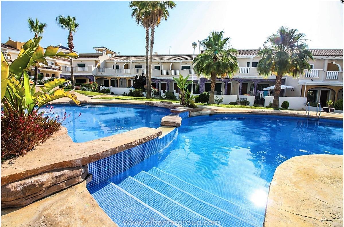 Apartamento en Albamar con 2 dormitorios y jardin - foto 18