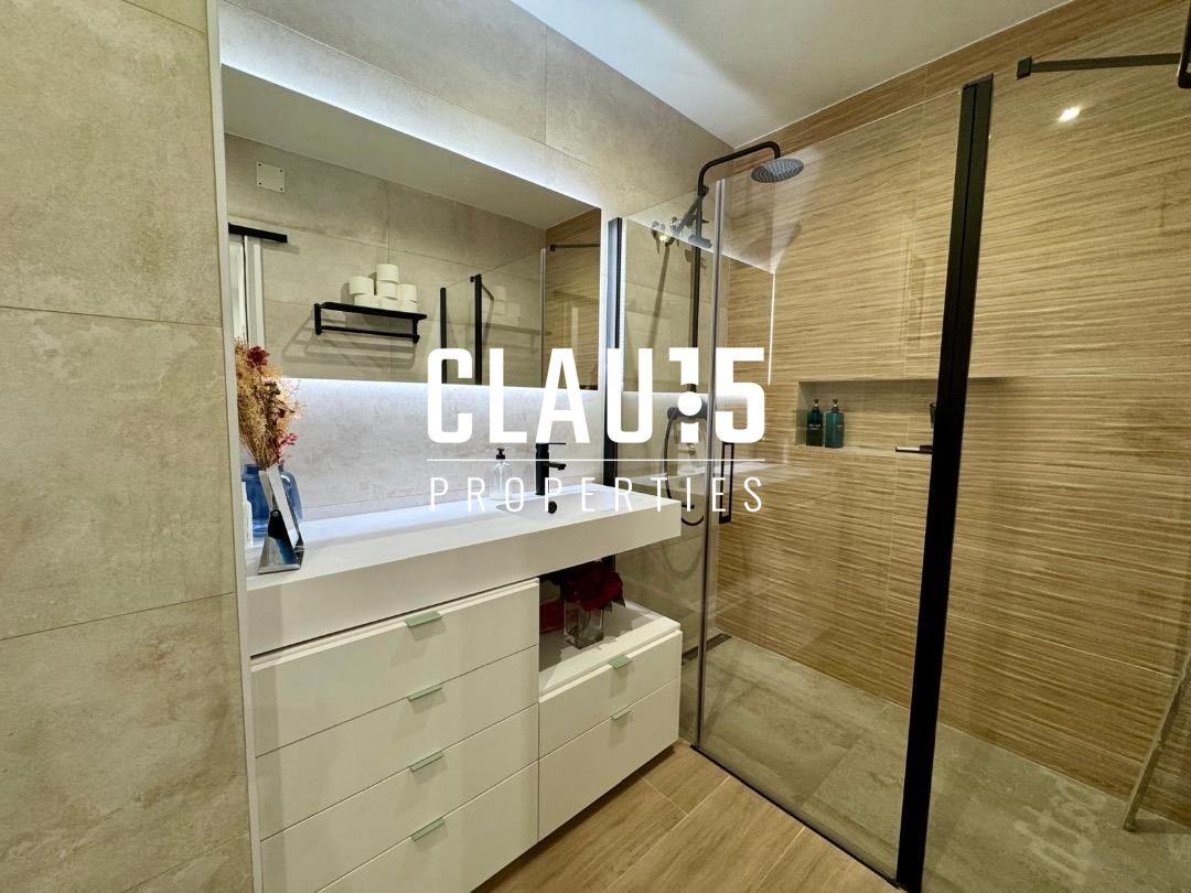 Piso en venta totalmente reformado en primera línea de mar e - foto 16