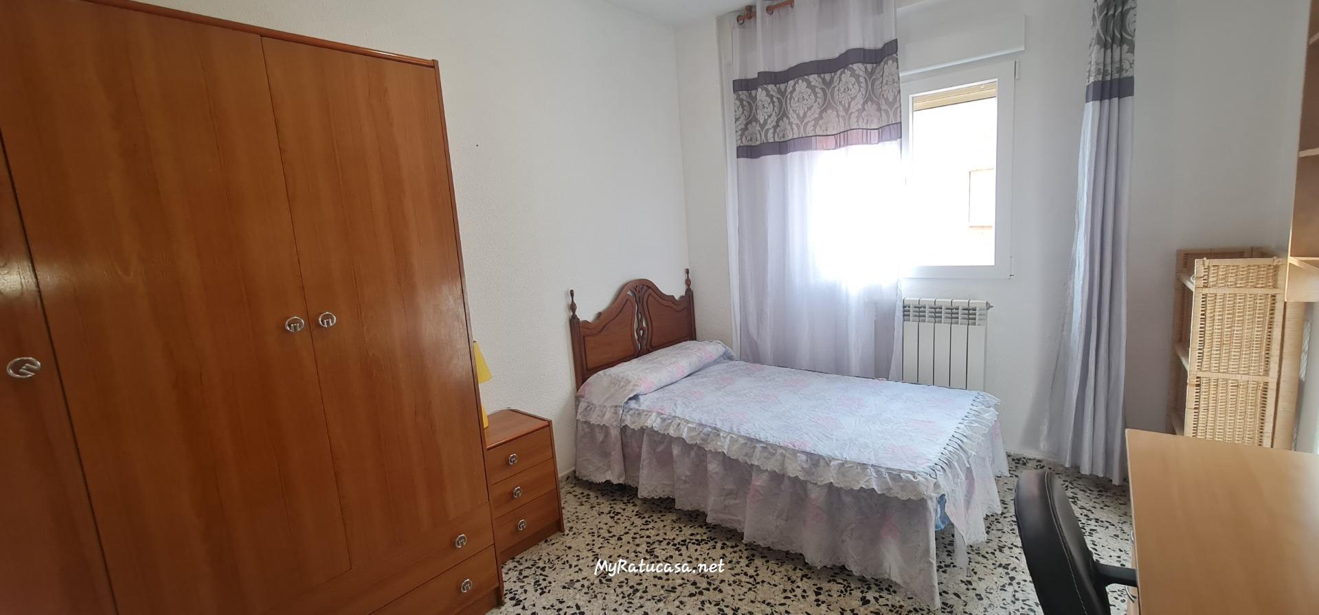 HABITACIÓN. Alquiler de habitación en piso compartido. - foto 22