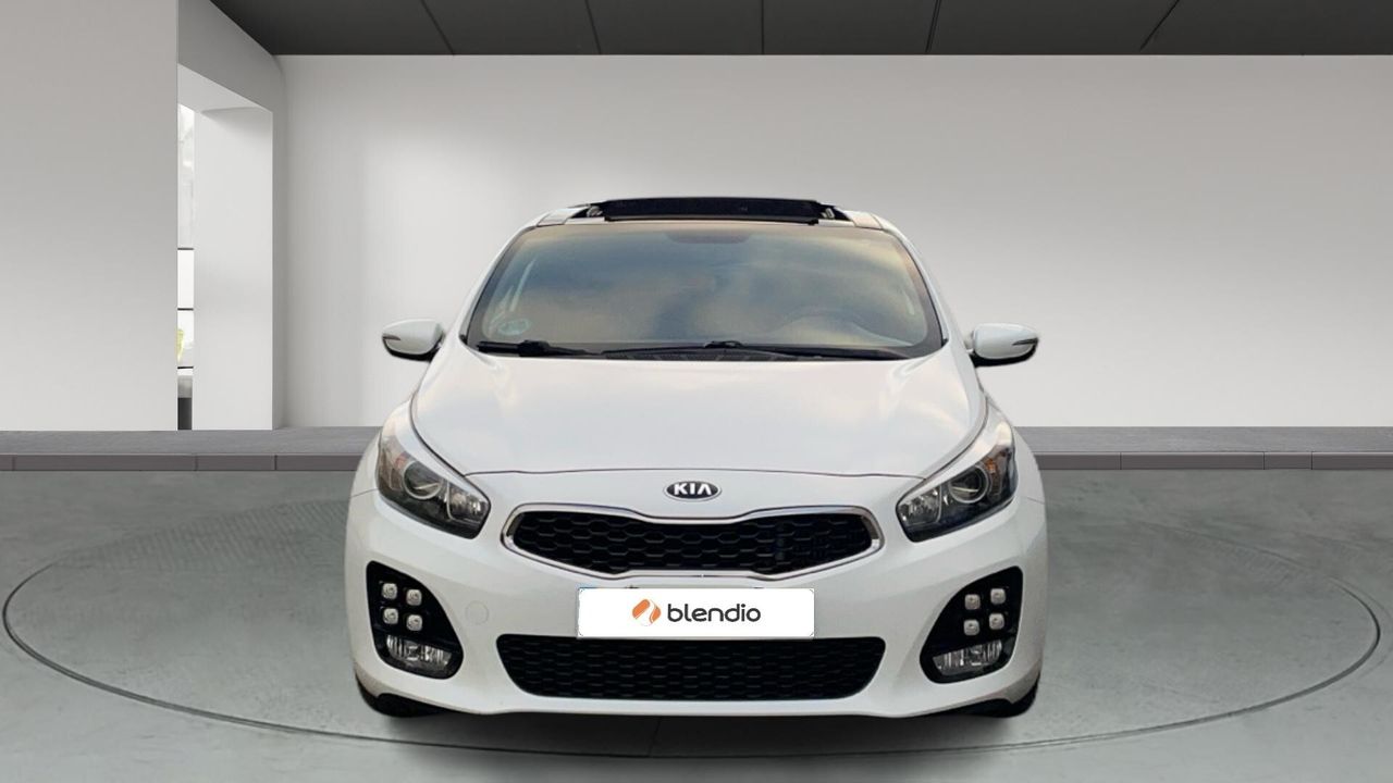 Kia Ceed 1.6 CRDI 100KW GT LINE 136 5P - foto 4