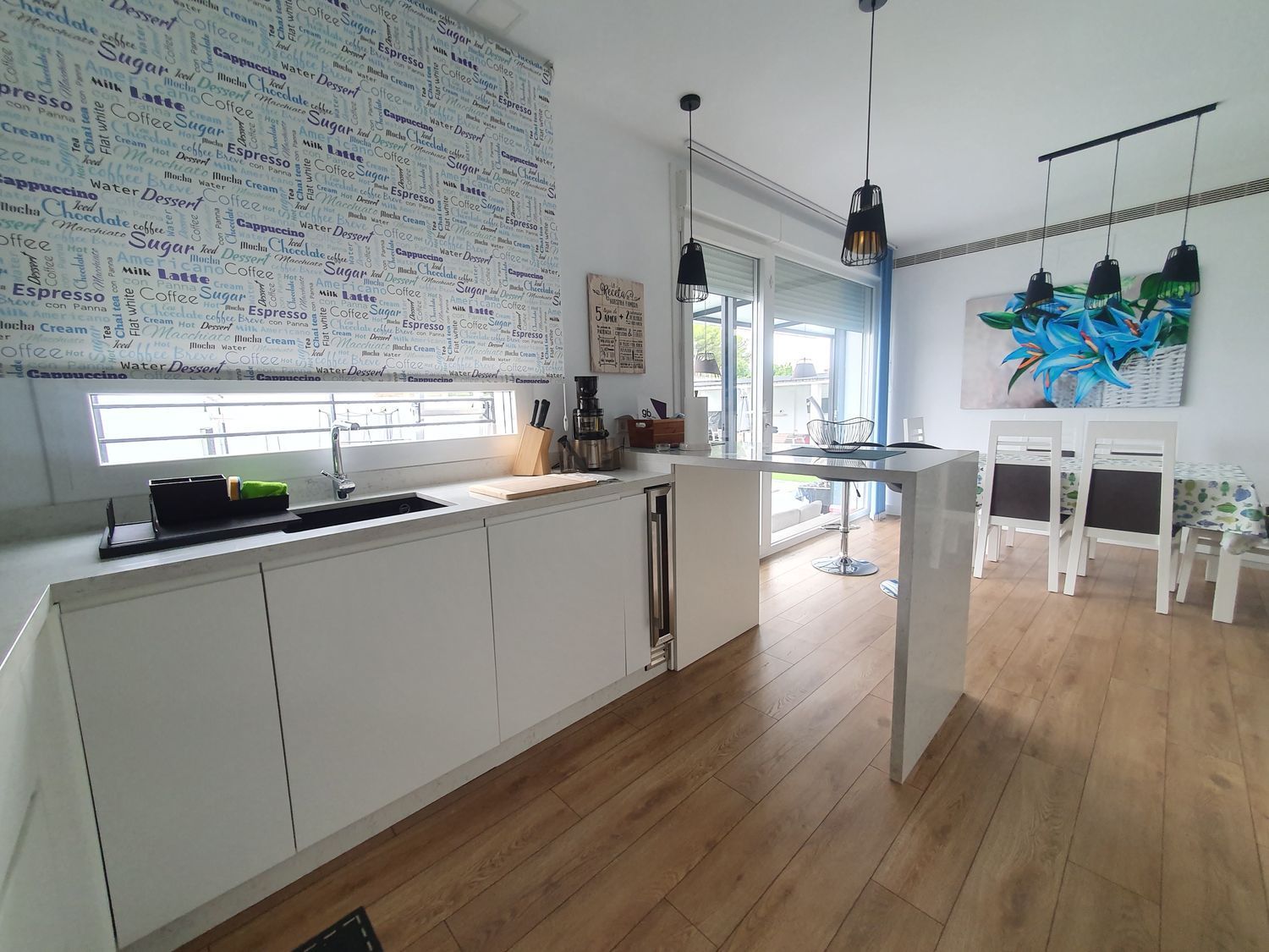 PRECIOSA CASA CON PISCINA - foto 12