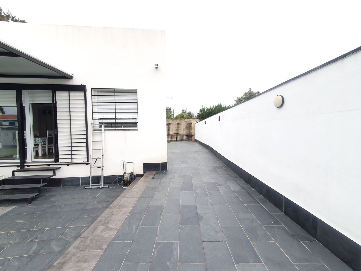 PRECIOSA CASA CON PISCINA - foto 25