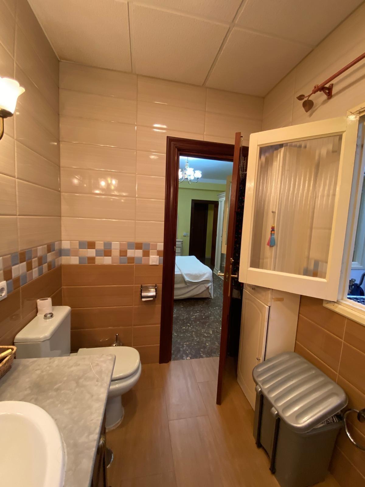 Amplia Casa de Dos Plantas con Patio y Azotea  en calle San  - foto 45