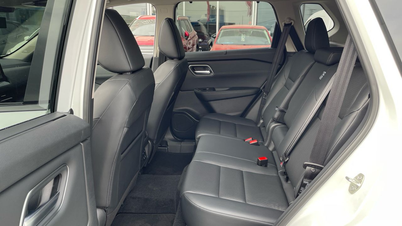 Nissan X-Trail 1.5 HEV E-POWER 204 TEKNA 204 5P - foto 13