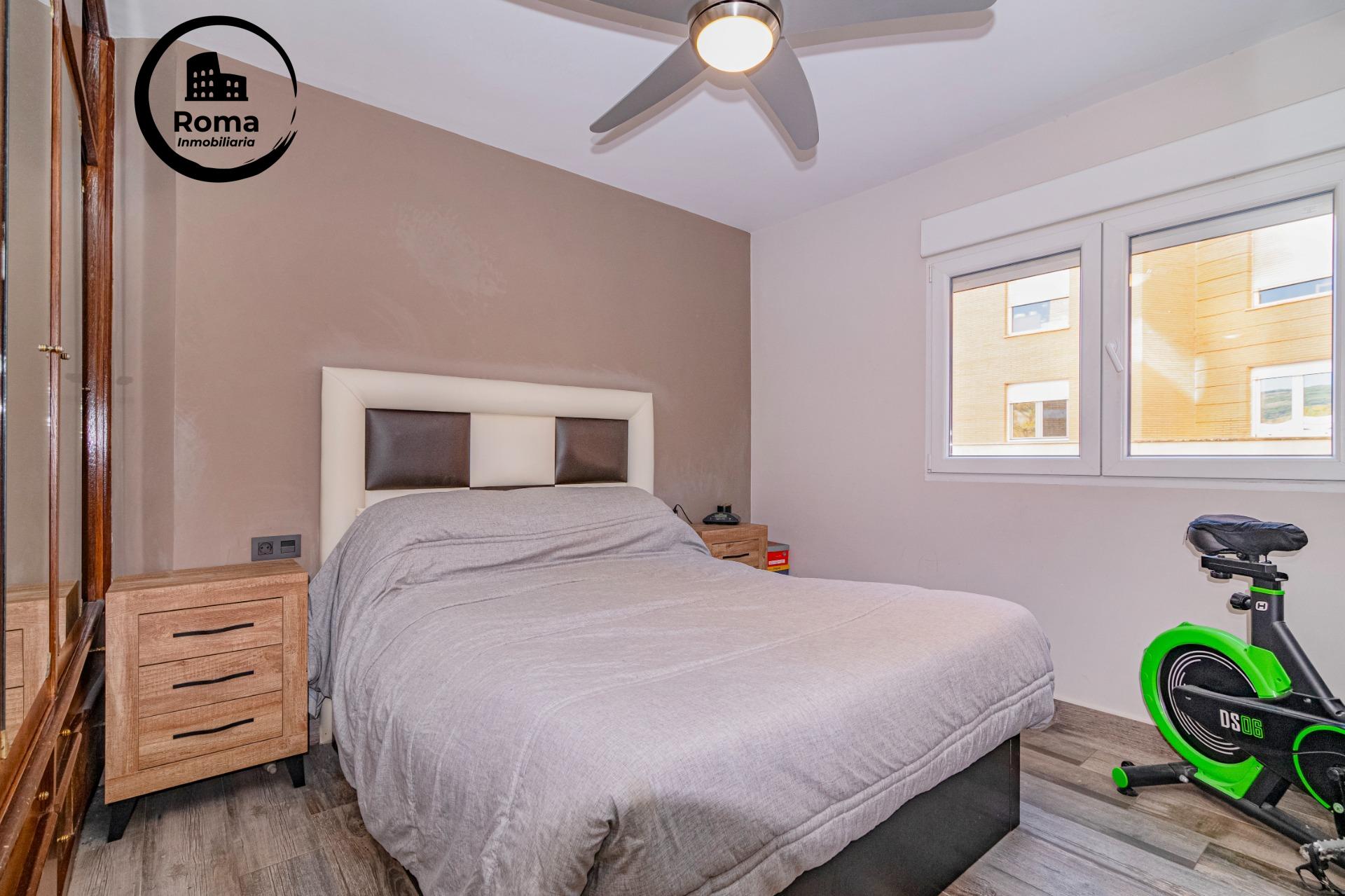 Te presentamos este precioso piso reformado situado en una d - foto 30