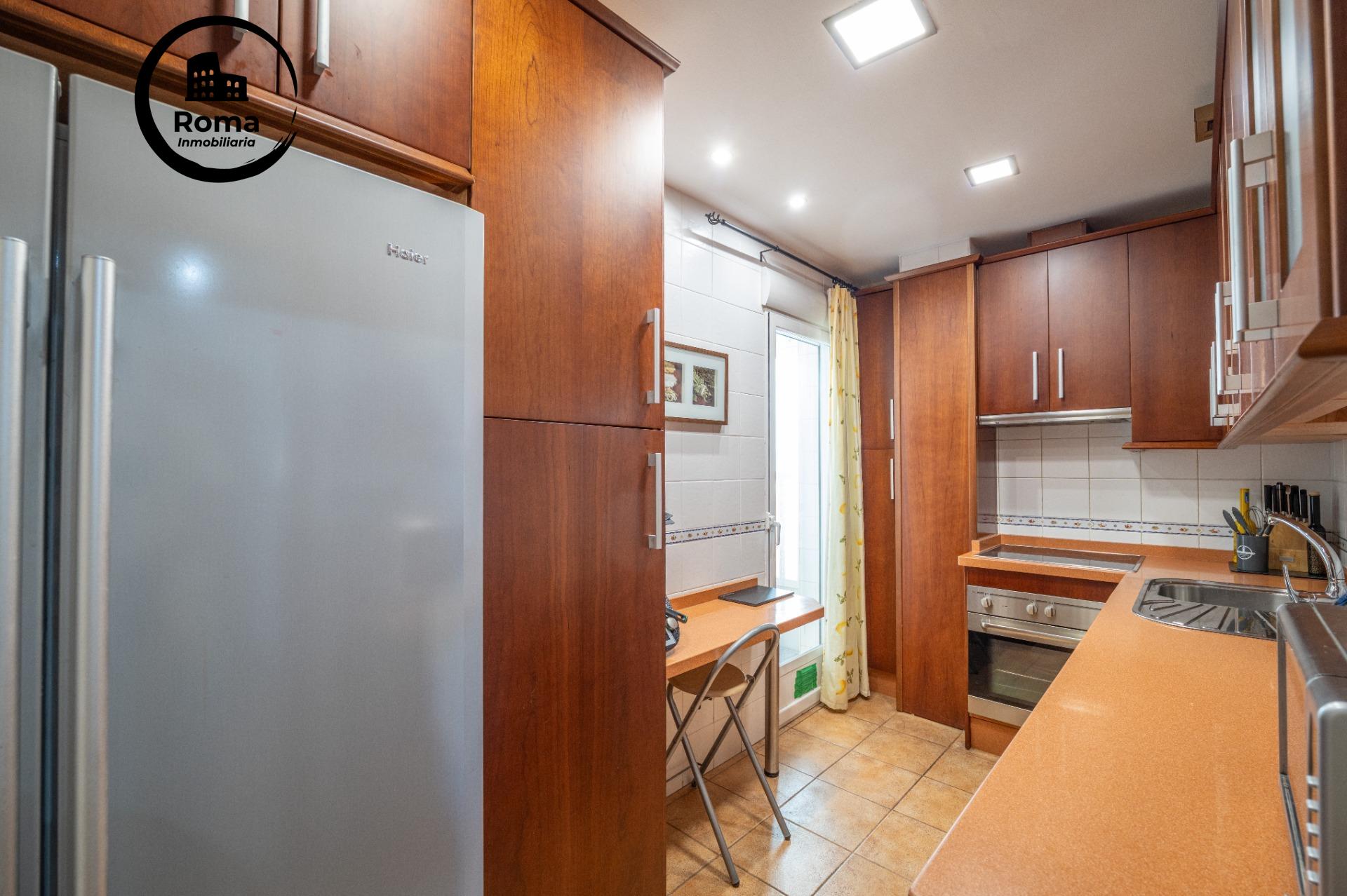 Ático en Armilla con Amplia Terraza y Vistas a Sierra Nevada - foto 21