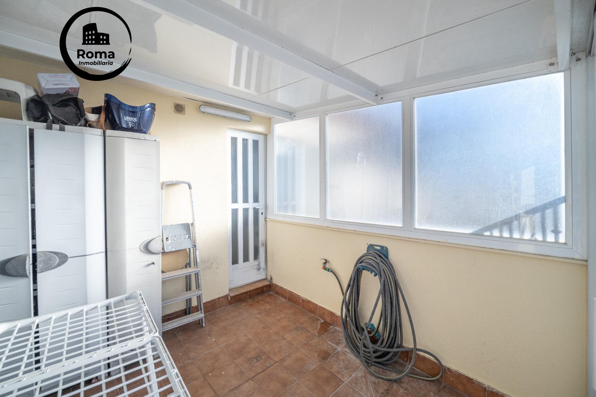 Ático en Armilla con Amplia Terraza y Vistas a Sierra Nevada - foto 27