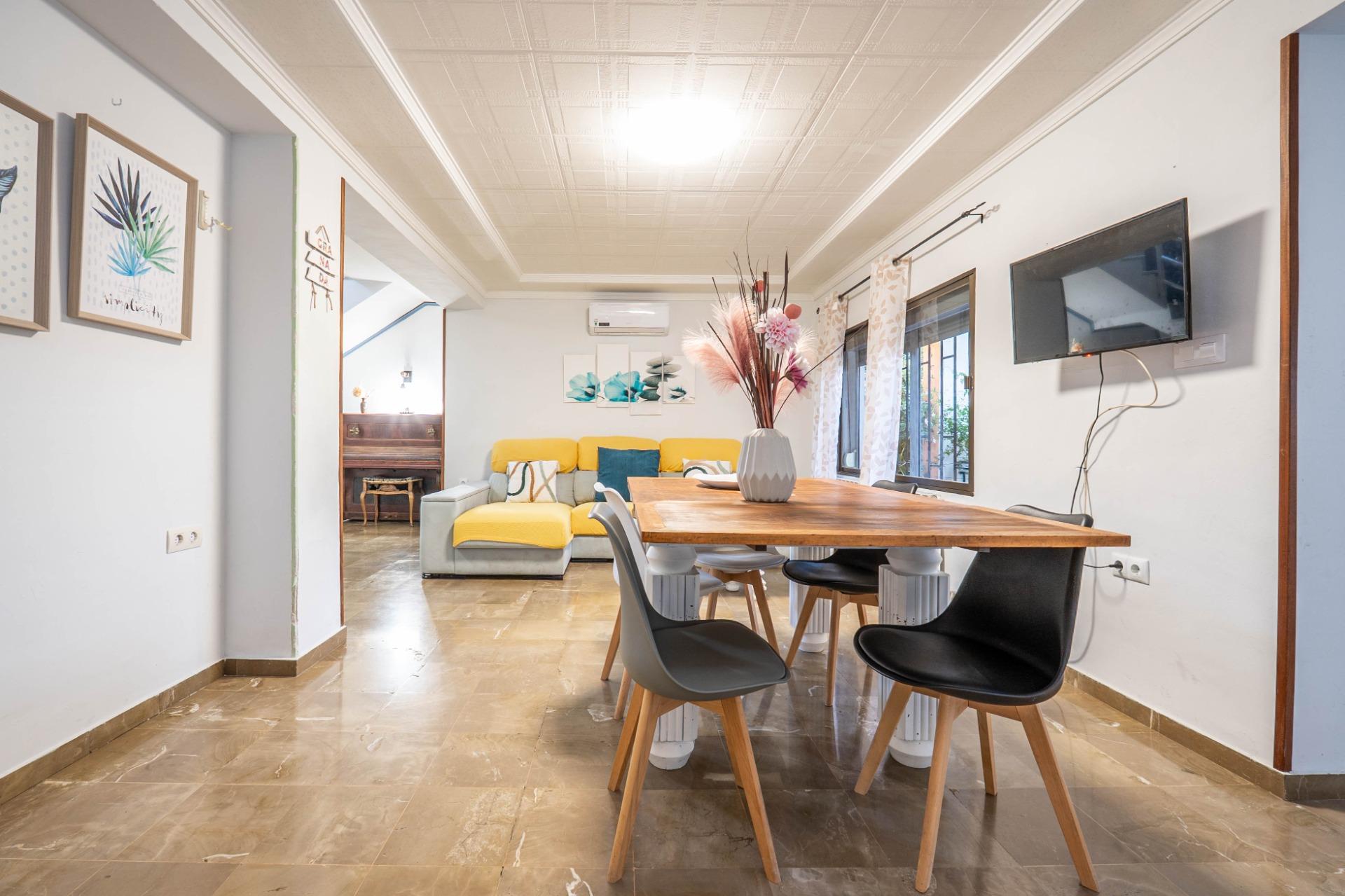 Chalet con Piscina en los Rebites a pocos metros de Granada  - foto 26