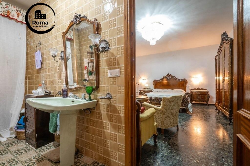 Pisazo en venta en calle Obispo Hurtado - foto 49