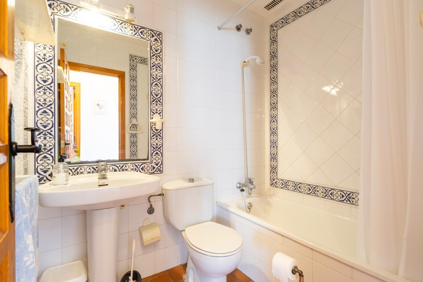 BUNGALOW DE PLANTA BAJA DE 2 DORMITORIOS Y 1 BAÑO EN ORIHUEL - foto 5