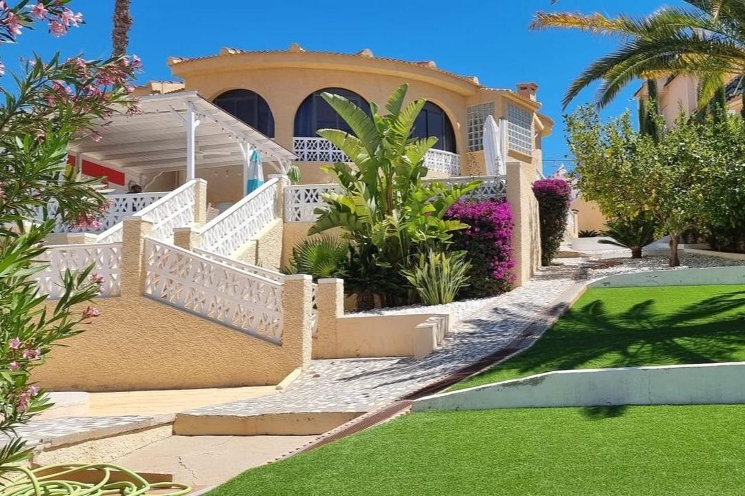 Maravillosa villa reformada (aprox. 170 m2 + terrazas) en un - foto 11