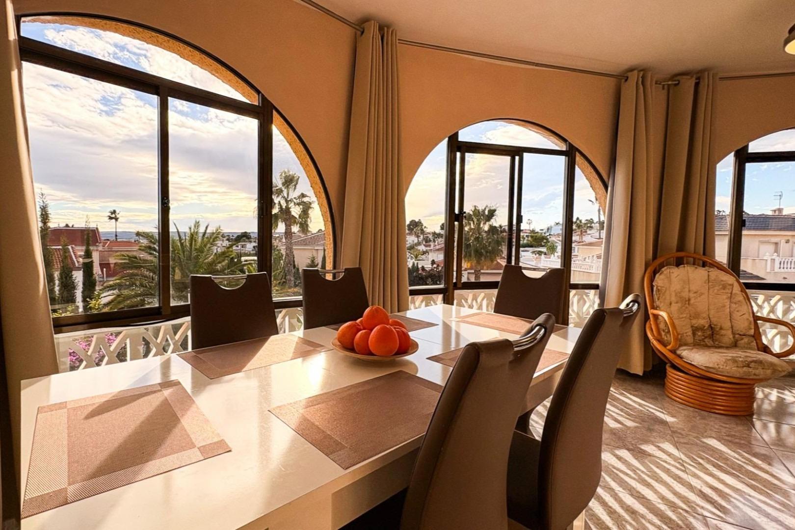 Maravillosa villa reformada (aprox. 170 m2 + terrazas) en un - foto 24