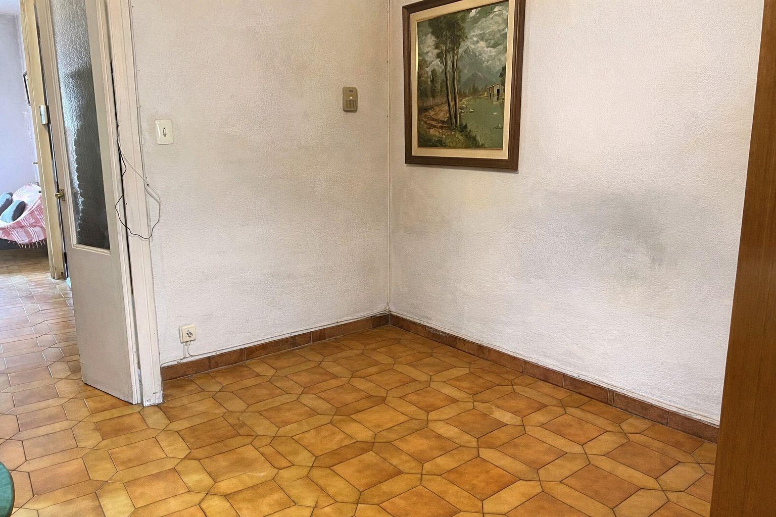 GRAN VIA  COMTE D’URGELL LUMINOSOS PISO A REFORMAR EN UBICAC - foto 13