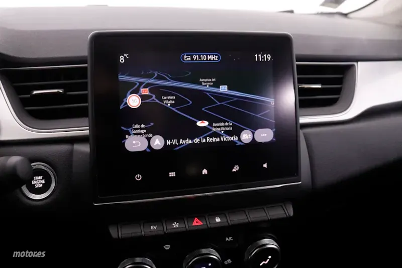 Renault Captur - foto 16