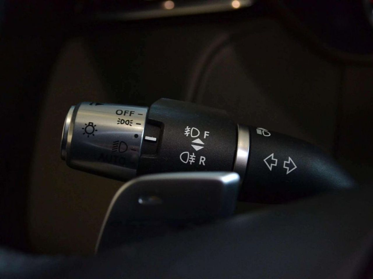 Land-Rover Range Rover Velar 2.0D I4 150kW (204CV) S 4WD Aut - foto 20