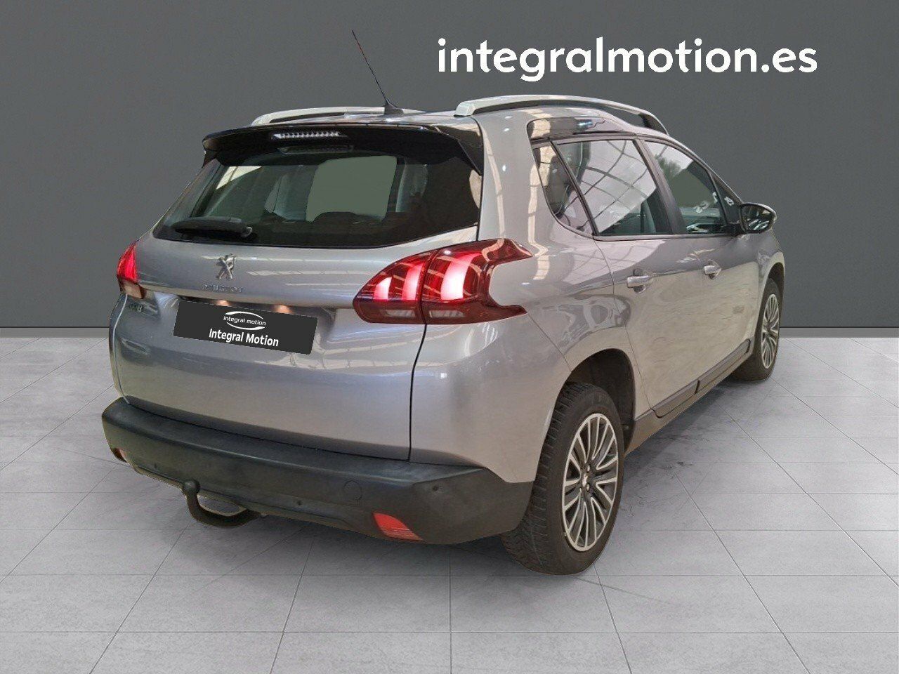 Peugeot 2008 Active BlueHDI 100 S&S BVM6 - foto 5