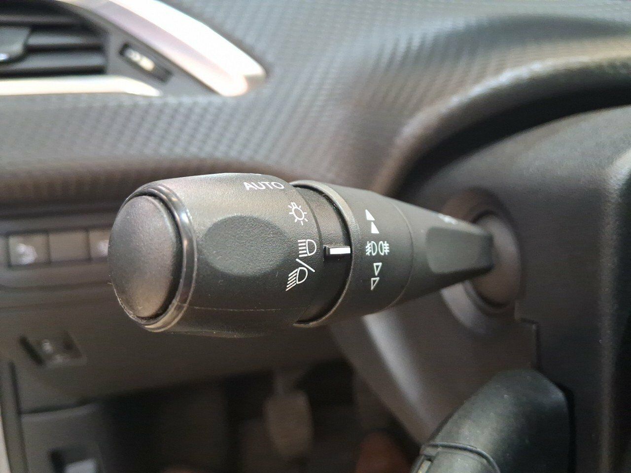 Peugeot 2008 Active BlueHDI 100 S&S BVM6 - foto 14