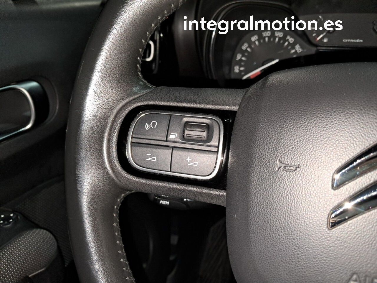 Citroën C3 Aircross BlueHDi 88kW (120CV) S&S EAT6 Shine - foto 13