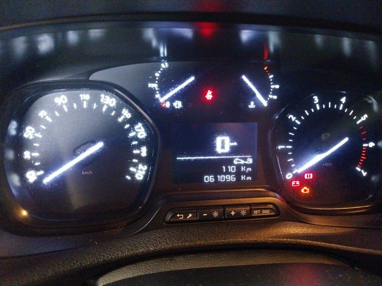 Toyota Proace City 1.D +Pack Active L1 Kombi - foto 8