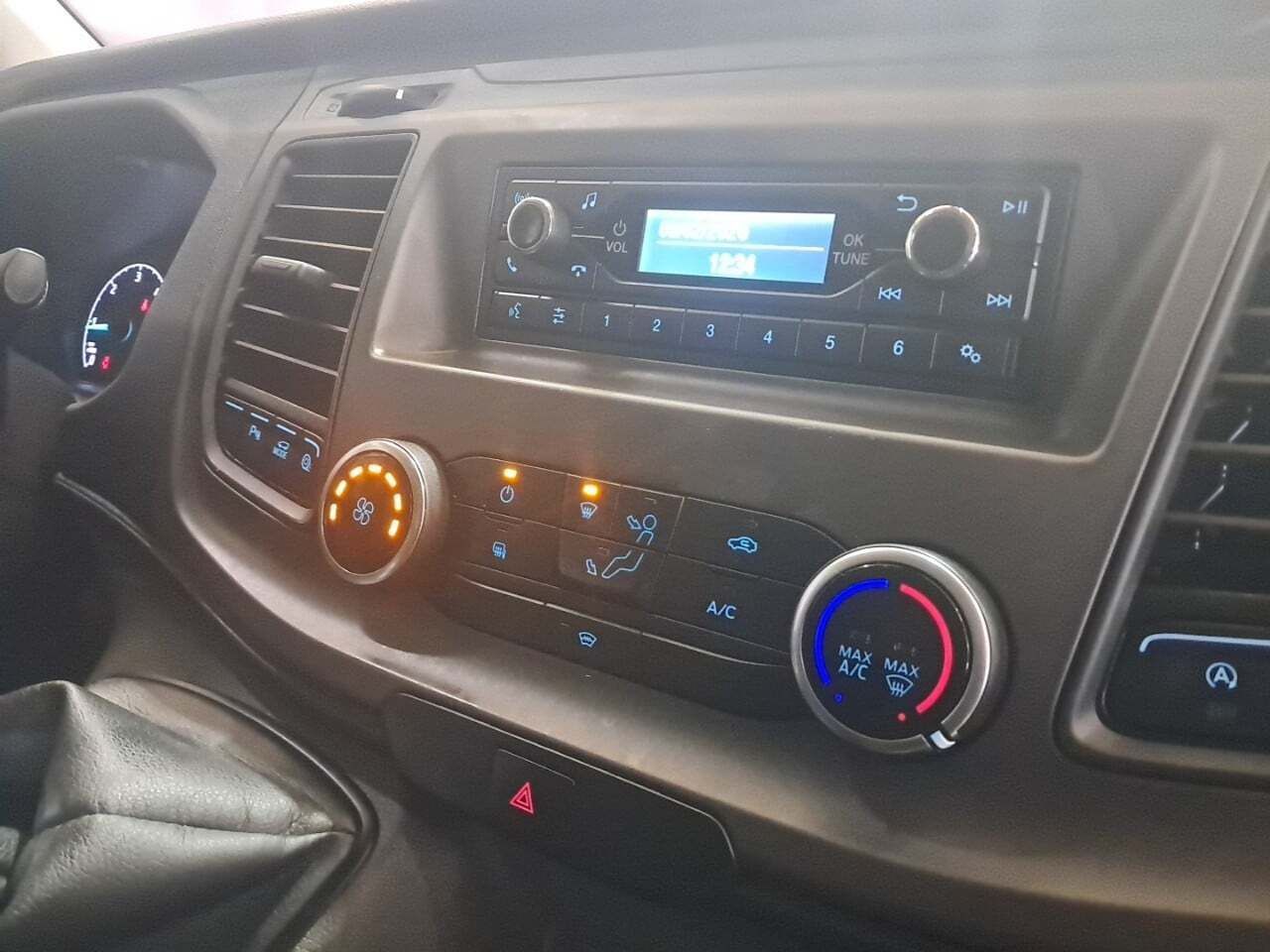 Ford Transit 350 96kW L4H3 Van Trend RWD MHEV - foto 11