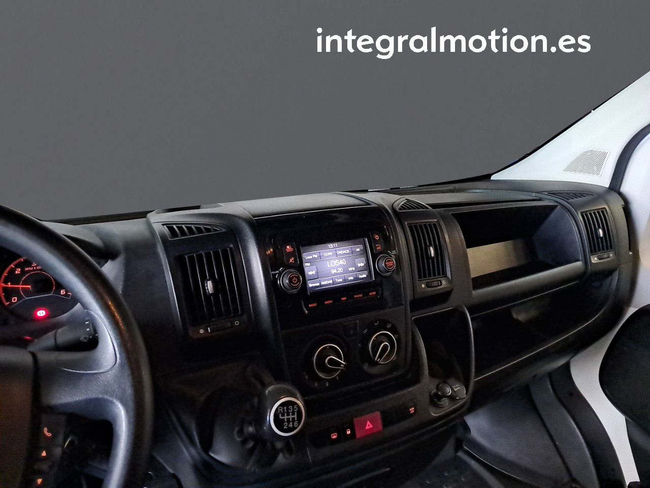 Peugeot Boxer FURGON 2.2BLUE HDI 335 L3H2 - foto 8