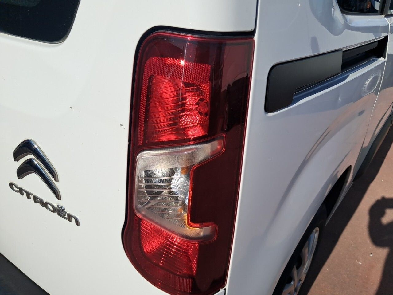 Citroën Berlingo Talla M BlueHDi 100 S&S LIVE PACK monovolum - foto 20