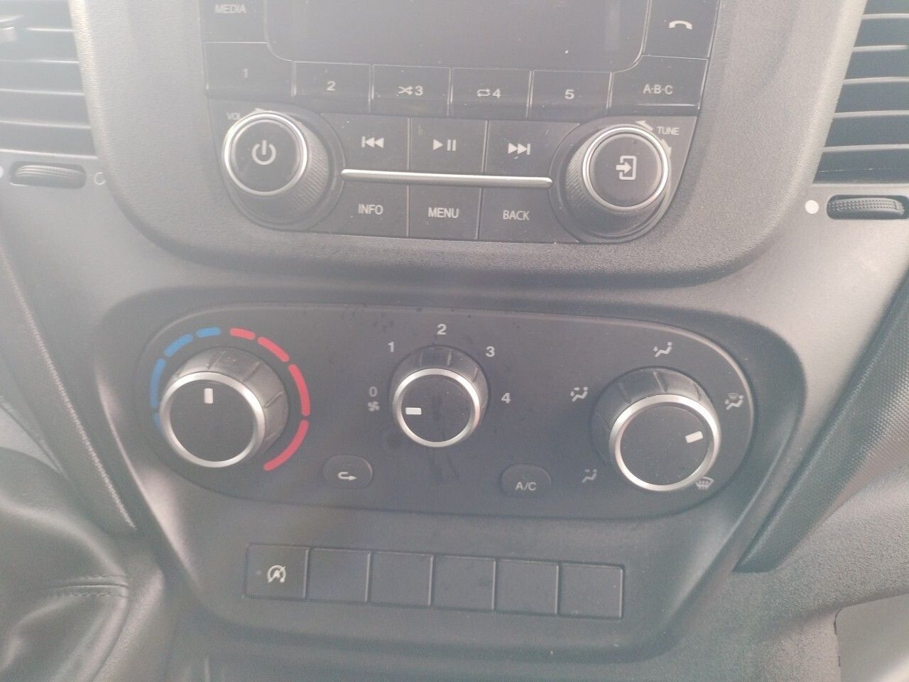 Iveco Daily 2.3 TD 35S 16 V L3H2 12 M3 - foto 11