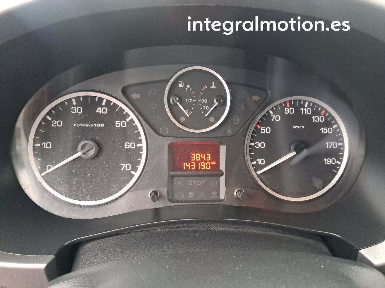 Peugeot Partner Tepee 1.2 110 Outdoor S&S - foto 9