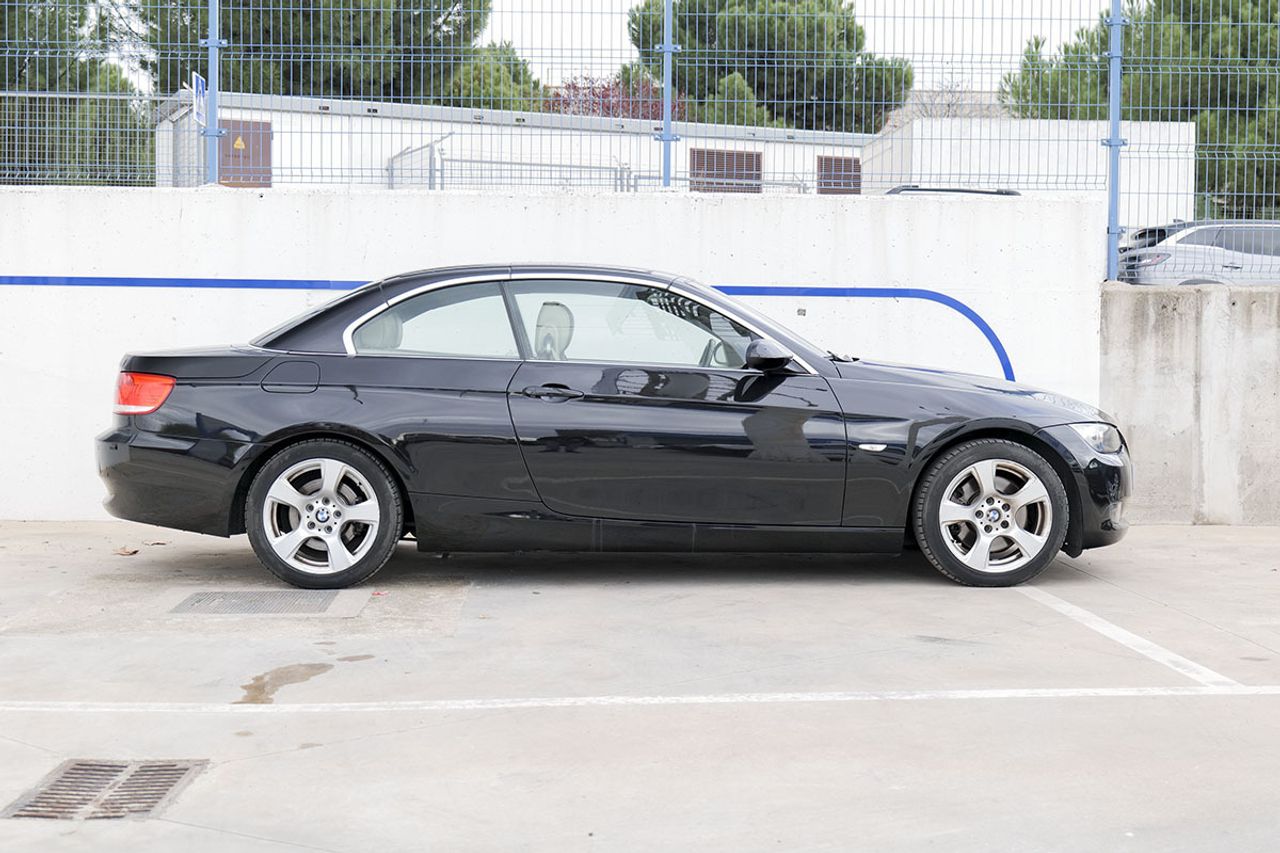 BMW Serie 3 325i - foto 17