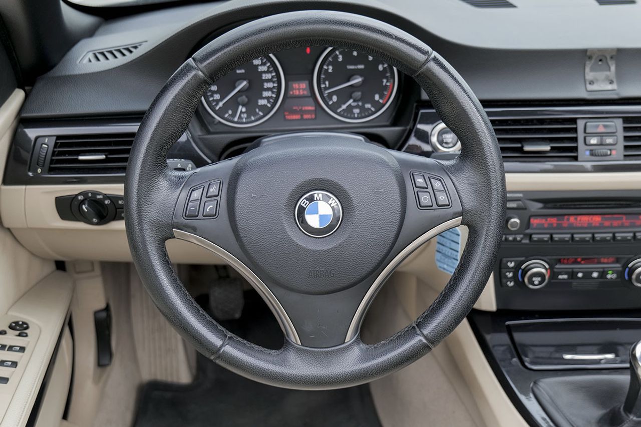 BMW Serie 3 325i - foto 24