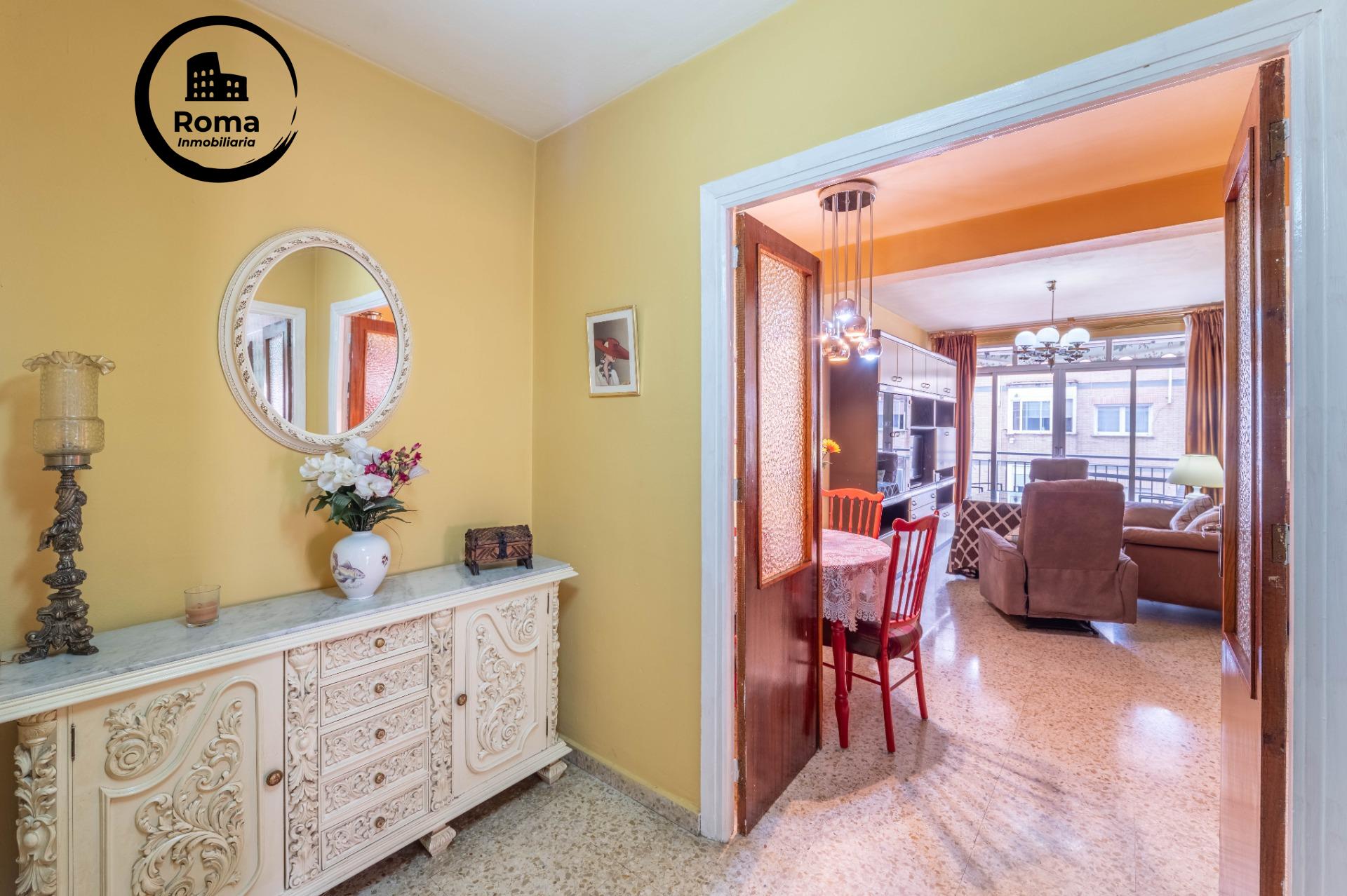 Luminoso piso exterior con terraza junto a Avenida de Dílar  - foto 5