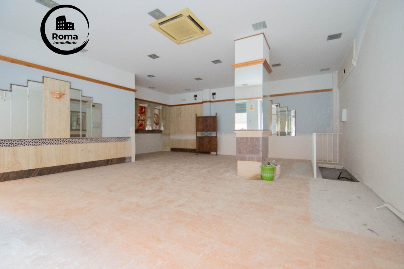 Local comercial junto a Mercado de San Agustín y a espaldas  - foto 2