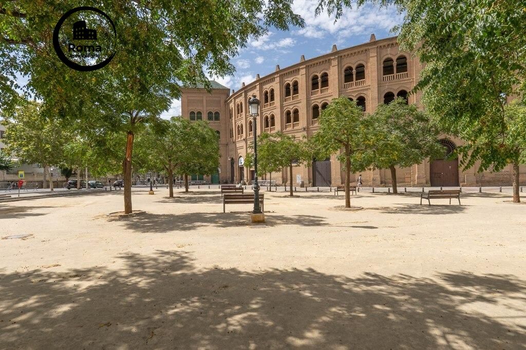 Venta de magnífico local en Avenida Doctor Olóriz - foto 37