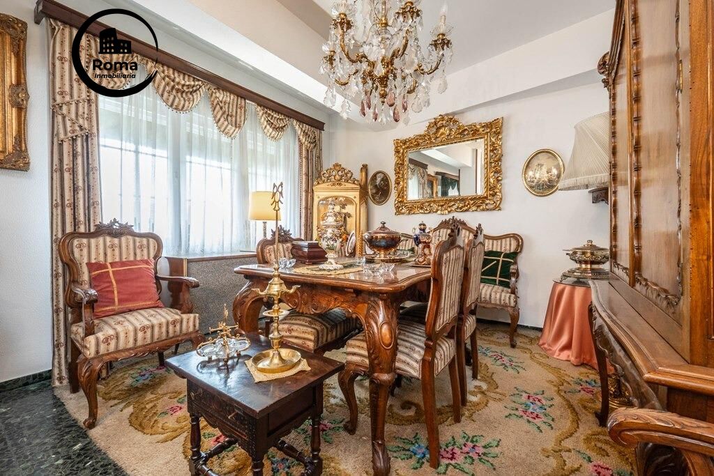 Pisazo en venta en calle Obispo Hurtado - foto 2