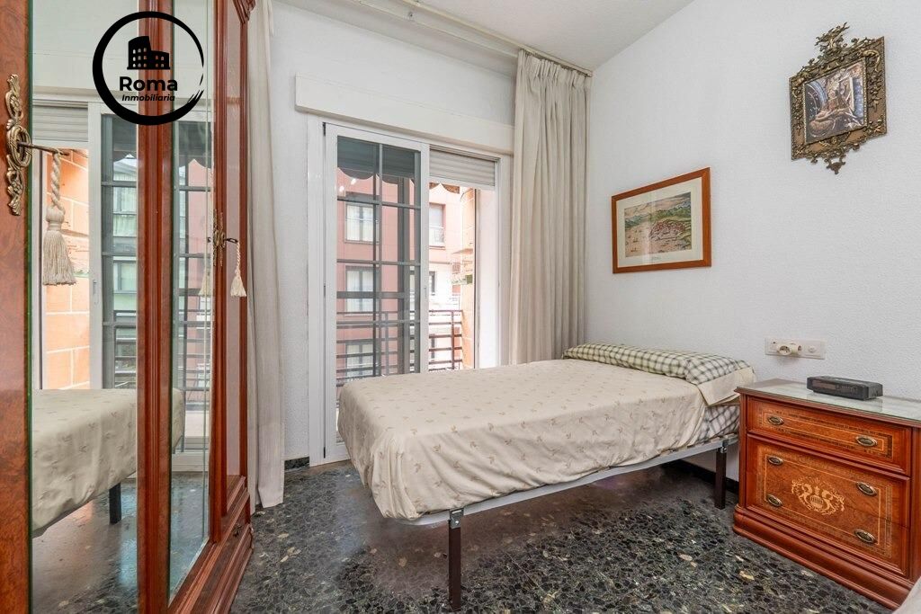 Pisazo en venta en calle Obispo Hurtado - foto 19