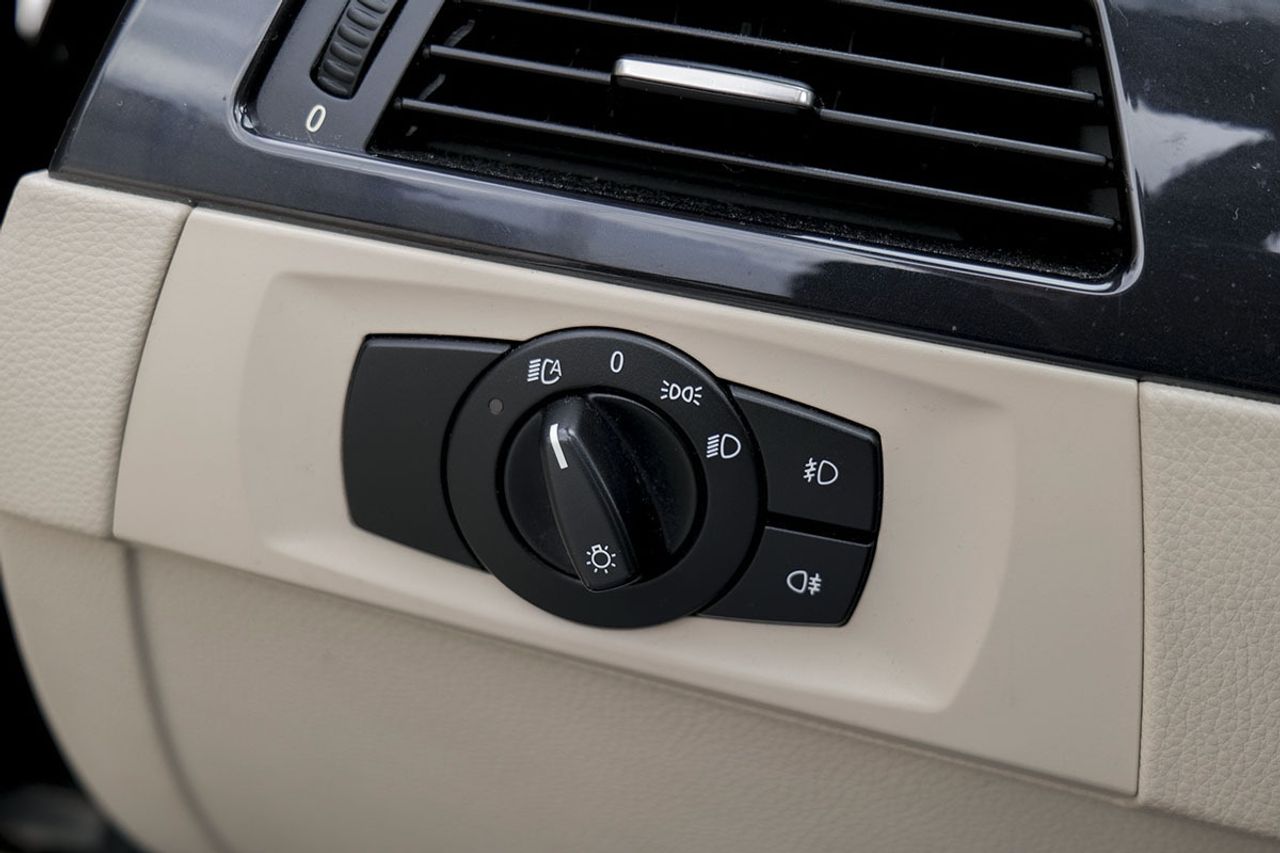 BMW Serie 3 325i - foto 22