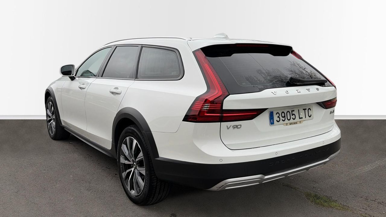 Volvo V90 PRO 2.0 B4 D 4WD AUTO 5P - foto 2
