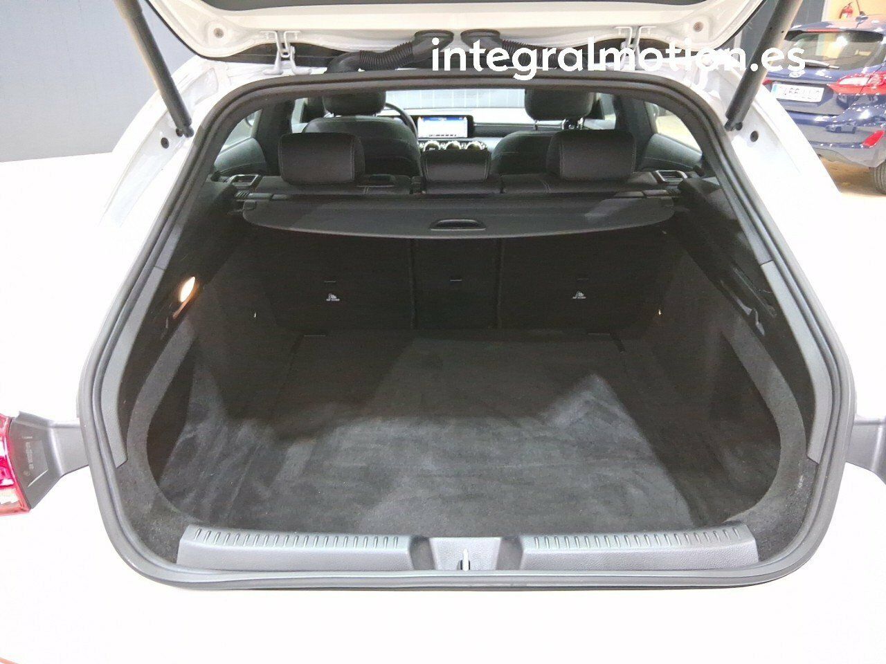 Mercedes CLA CLA 200 D DCT 4MATIC Shooting Brake - foto 30