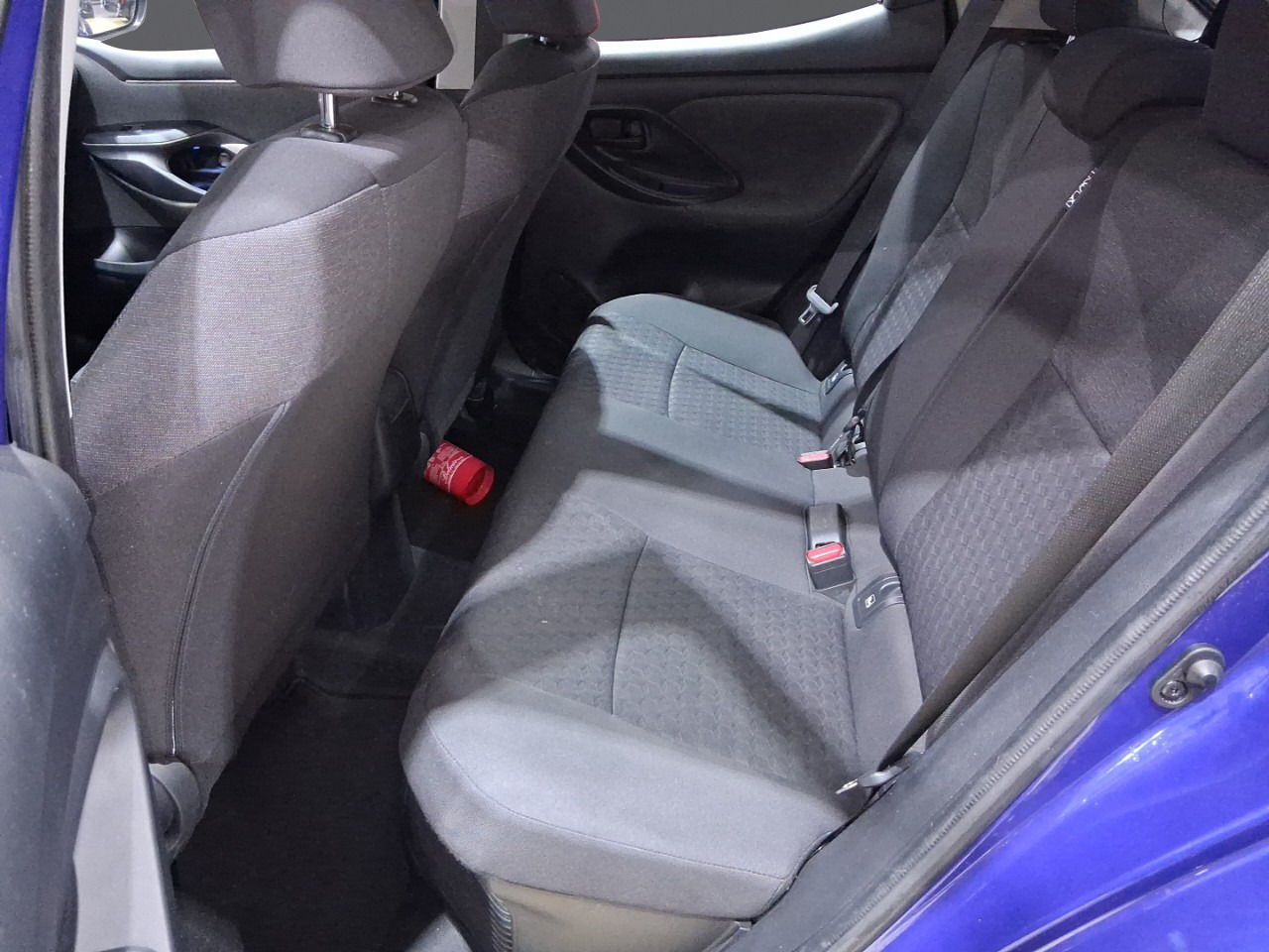 Toyota Yaris 1.5 120H Active Tech - foto 10