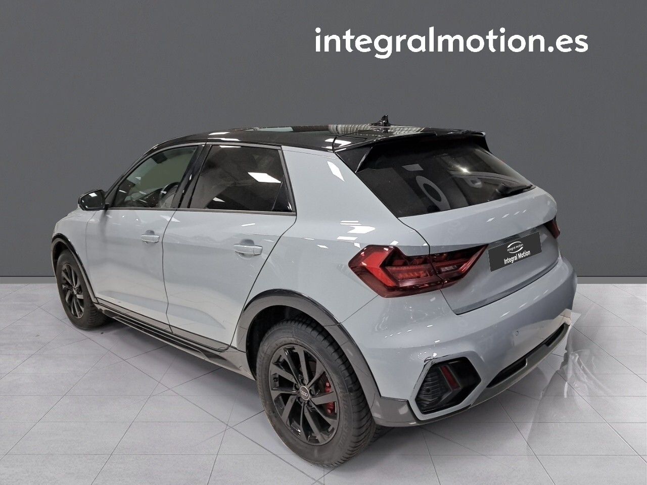 Audi A1 citycarver Black line 35 TFSI 110kW S tr - foto 4