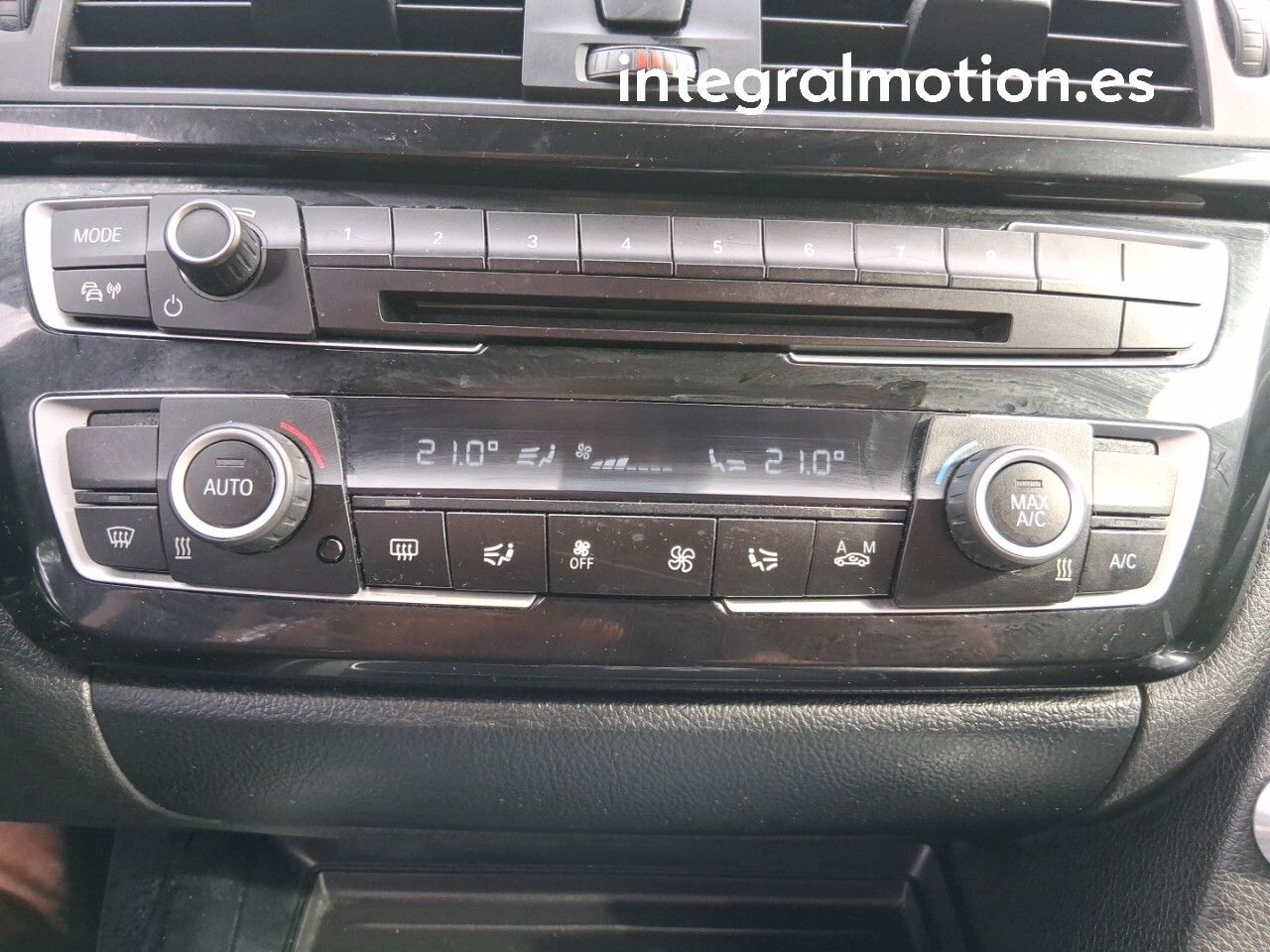 BMW Serie 3 318d - foto 17