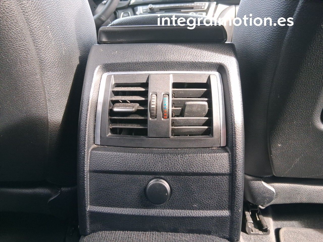 BMW Serie 3 318d - foto 21