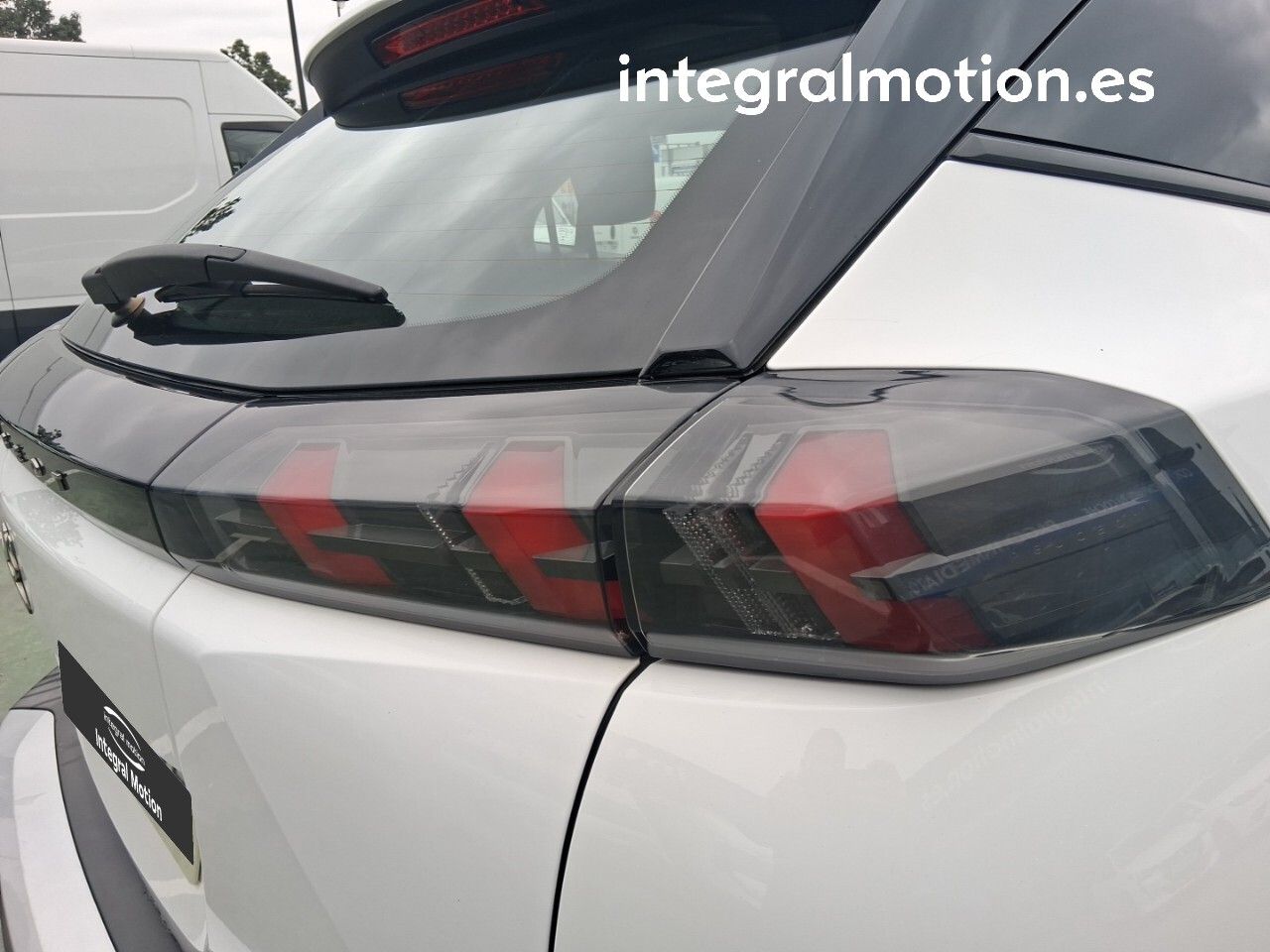 Peugeot 2008 Active BlueHDI 100 S&S BVM6 - foto 28